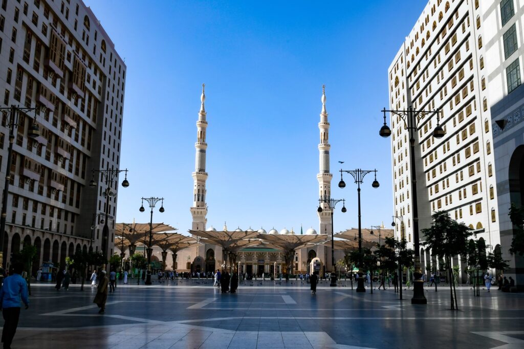 Wiza turystyczna do Arabii Saudyjskiej (e-visa): koszt, wymagania i wniosek krok po kroku